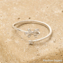 Gold Dipped Bow Ribbon Flower Ring: Silver