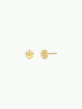 Petite Daisy Stud - 18k Gold Plated Earrings