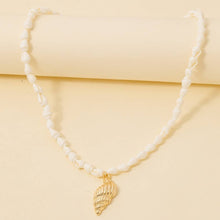 Conch Shell Pendant Mini Shell Beaded Necklace - Gold
