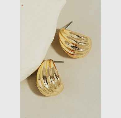 Ridged Metallic Huggie Hoop Earrings - Gold