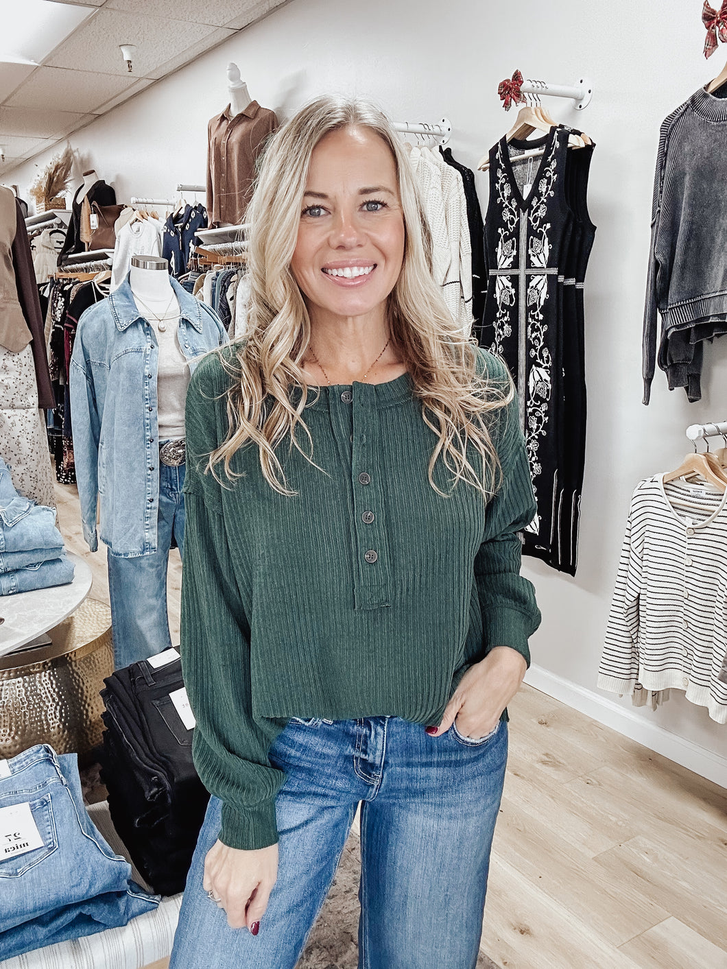 Sunday Button Ribbed Henley Long Sleeve Exposed Seam Knit Top - Hunter Green