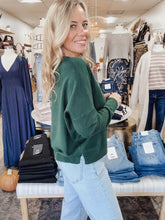Sutton Crew Neck Pullover with Middle Seam Detail - Hunter Green