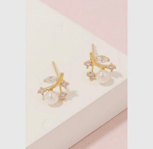 Mini Pearl Stud Earrings - Gold