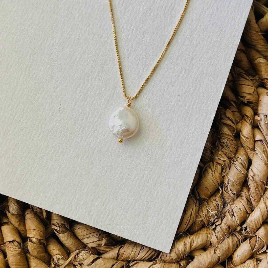 Rayne Pearl Necklace