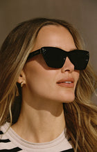 Z SUPPLY Park Ave Black/Grey Taupe Polarized Sunglasses