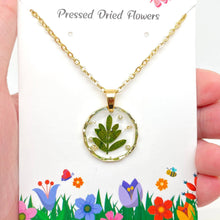 Dried Flowers Floral Irregular Round Pendant Necklace - Leucanthemum paludosum