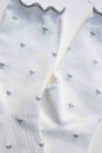 Mini Heart Ruffle Cotton Blend Socks: White/Silver