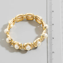 Gold Square Pearl Cabochon Stretch Bracelet: GDCM
