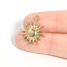 18K Gold Stainless Steel Mystic Sun Charm Bar - Gold