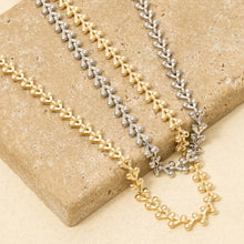 Repeating Ornate Chain Link Necklace - Gold
