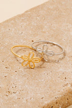 Wire Flower Dainty Band Ring - Silver