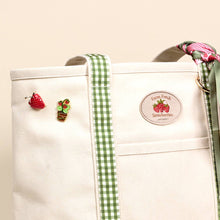 The Darling Canvas Tote Bag-Strawberry Fields