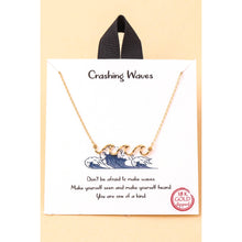 Crashing Waves Pendant Necklace: Silver