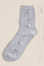 Gray Heart Flower Embroidered Socks: GRAY