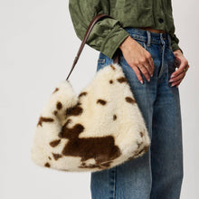 Lumi Hobo: Brown