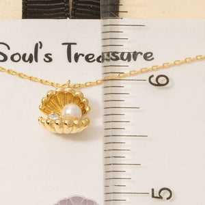Gold Dipped Cz And Pearl Clam Shell Pendant Necklace - Gold