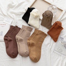 RUFFLED SOLID COLOR MID-TUBE SOCK - DARK KHAKI