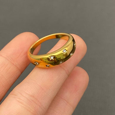 Cubic zirconia Stars 18K Gold Plated S.Steel Ring - Gold size 6