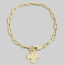 Hammered Square Cross Charm Paperclip Chain Bracelet - Gold