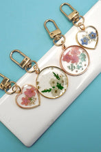 BAG CHARM Key Chain PRESSED DRIED FLOWER HEART ROUND | 40KC163: HEART PINK