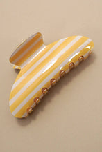 JUMBO STRIPE PLAID OVAL HAIR CLAW CLIPS | 40H1069: Red