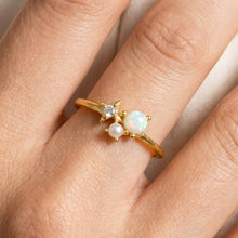 18K Gold Dipped Opal Pearl Star Cluster Ring - Gold