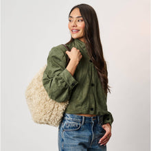 Lumi Hobo: Brown