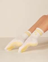 The Elle Grip Sock: Sunflower