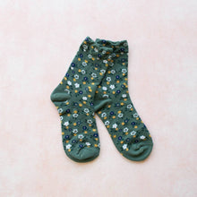 Garden Flower Socks: Ivory