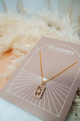 Gold Star Pendant Necklace