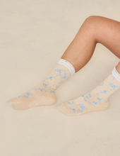 The Floral Grip Sock: Blue Roses - Lagree & Pilates
