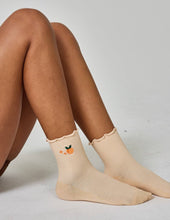 Everyday Ruffle Sock: Peach