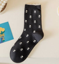 Cotton Floral Socks - Brown