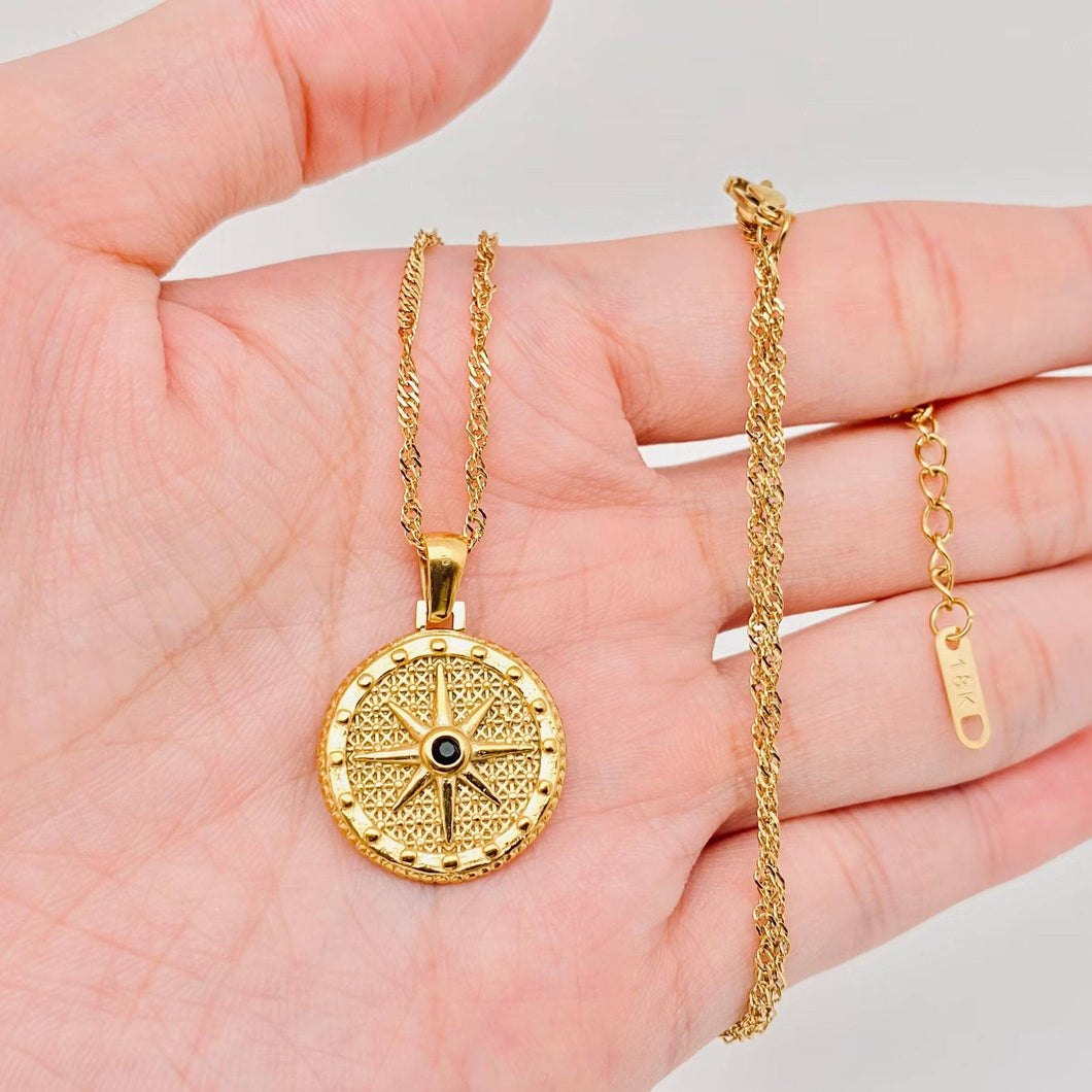 18K Gold Plated Round Star Pendant Necklace
