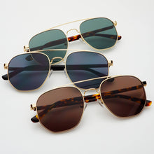 Austin Unisex Sunglasses - Gold / Brown