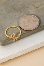 Jeweled Vine Ring - Silver