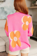 PRE-ORDER🎀ONLINE STYLE ONLY🎀Quietly Bold Mod Floral Sweater